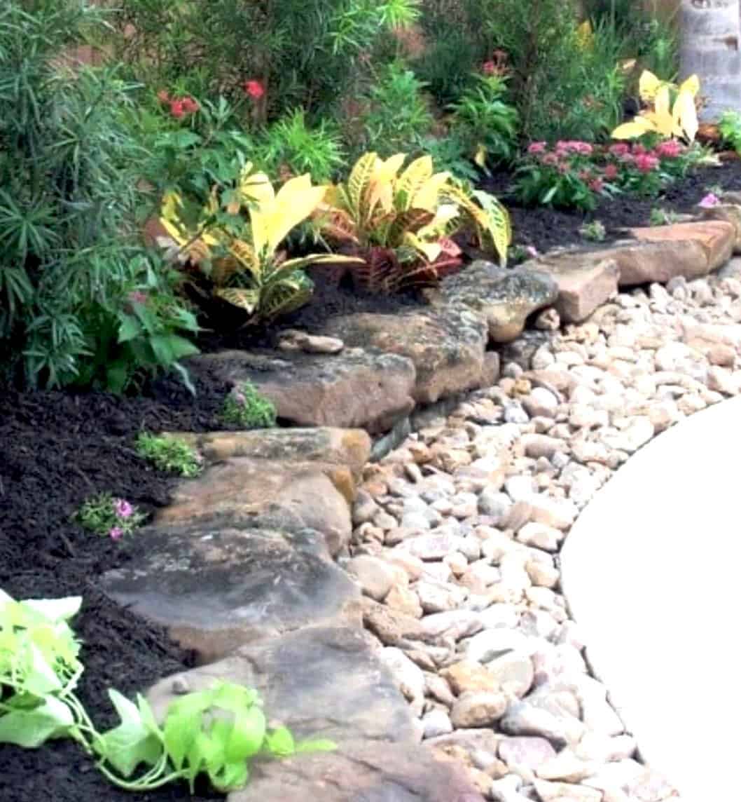Stone Borders image